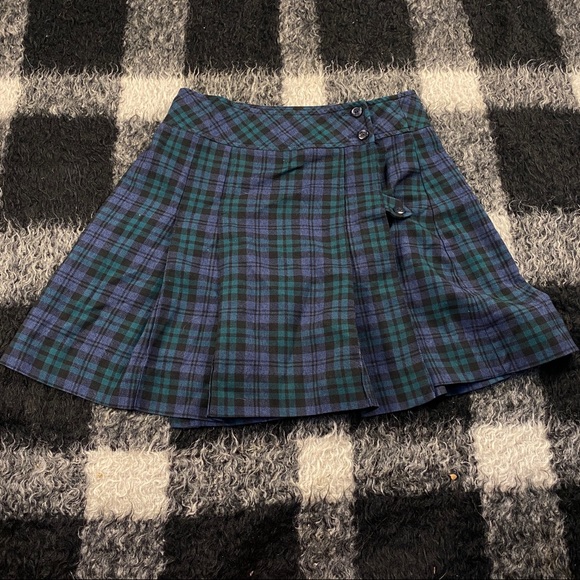 Vintage Dresses & Skirts - Vtg 90s pleated green plaid skirt school girl 27